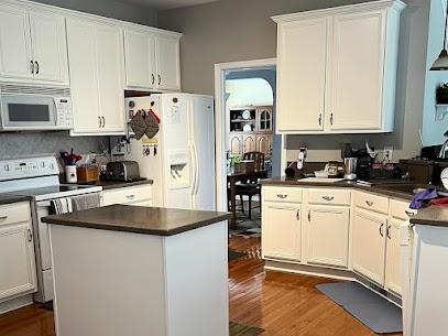 Affordable cabinet services near me | Wallscapers