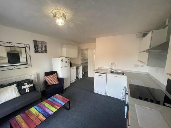 Discover Student Living on Meadow Close, Nottingham