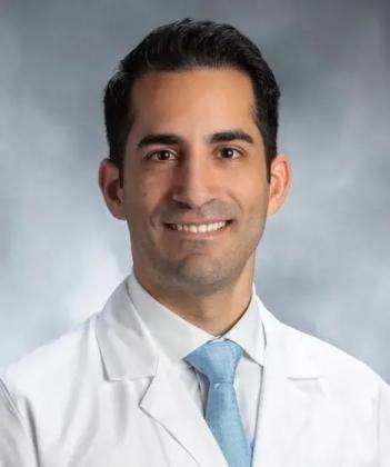 Dr. Christopher Elia - Neurosurgeon & Spine Surgeon