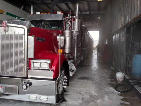 Marshal Truck Wash | Truck Wash in Aurora