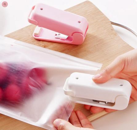 Portable Mini Sealer – Keep Food Fresh Anytime, Anywhere