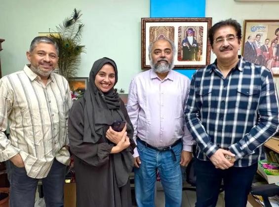 Sandeep Marwah Visits Indira Gandhi Open University International Office in Muscat
