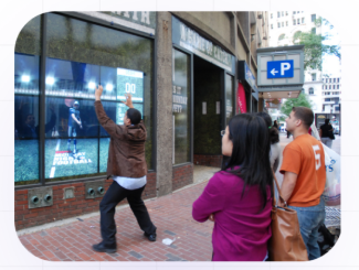 Seamless E-Commerce Journeys with Smart Storefront Technology
