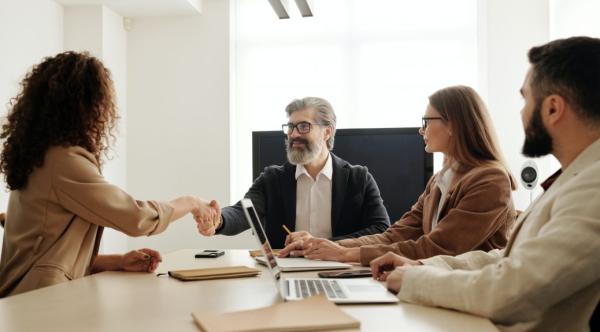 What is the purpose of using Tradesmen software?