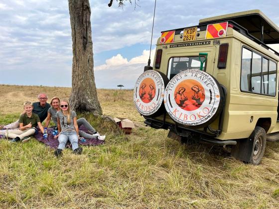 Your Gateway to the Best Kenya Safaris