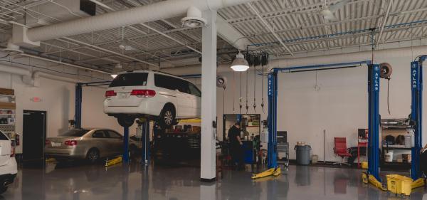 Chloe's Auto Repair and Tire Roswell