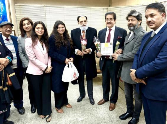 Dr. Sandeep Marwah Encourages Xena Social Organization to Work for the Nation