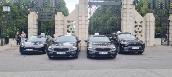 Elite Chauffeur Booking in Oslo – Luxury Rides Await