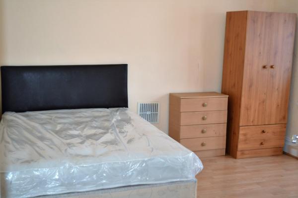 Explore Student Accommodation at Duncan Road, Manchester