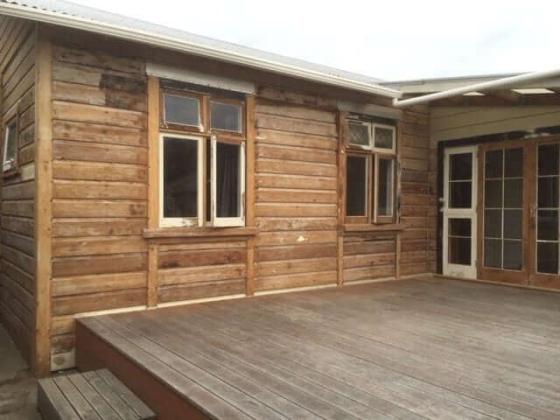 Fence Painting Tauranga