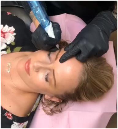 Hairstroke Brows – The Secret to Effortless, Salon-Perfect Eyebrows Daily