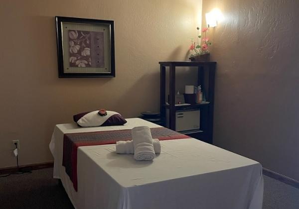 Massage Walking On Back Santa Rosa