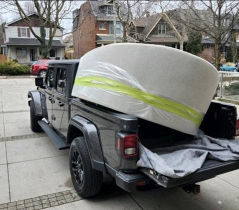 Max-Ride pick up and delivery service Toronto