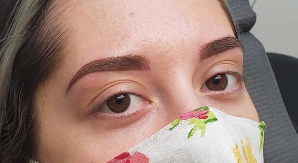 Microblading Eyebrows – Softly Defined, Naturally Bold, and Unapologetically You