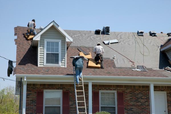 MOC Roofing & Construction