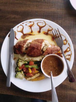 Multi Cuisine Family Restaurant in Hooghly