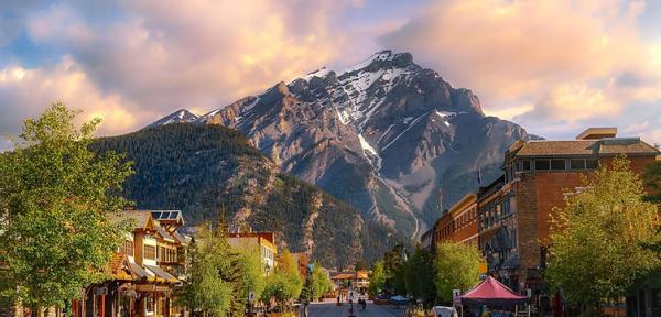Shareholder Loan Agreement Canada with Legal Guide from Outsiders Law