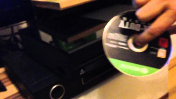 XBOX One drive making sounds
