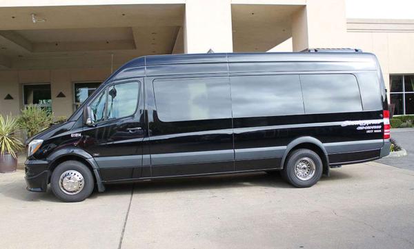 Passenger Shuttle Vans in Stamford, CT
