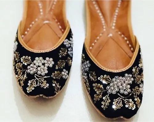Stunning Beaded Juttis for Every Occasion