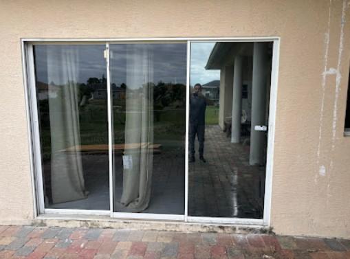 Zingo Sliding Door Repair Miami