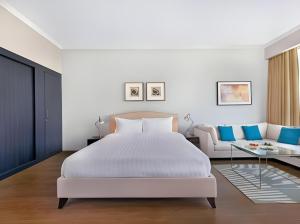 Ezdan Hotel