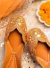 Gulbhahar Punjabi Juttis: A Blend of Tradition and Craftsmanship