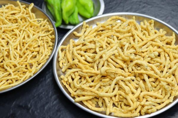 Bharatnamkeen – The Taste of Authentic Indian Snacks