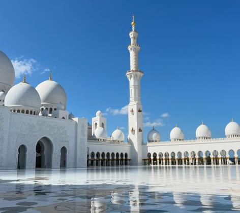 Magical Moments in Abu Dhabi – Where Every Day is an Experience