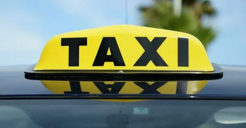 Umrah Taxi 24/7 Service - Most Affordable Prices
