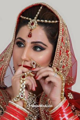 Nina' S Hair $ Beauty Lounge - Price & Reviews | Makeup Artist in Gurgaon
