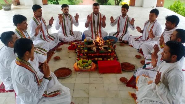 Authentic Planetary Yagya in USA for Peace & Prosperity