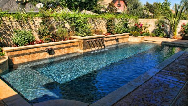 Blue Desert Pools LLC