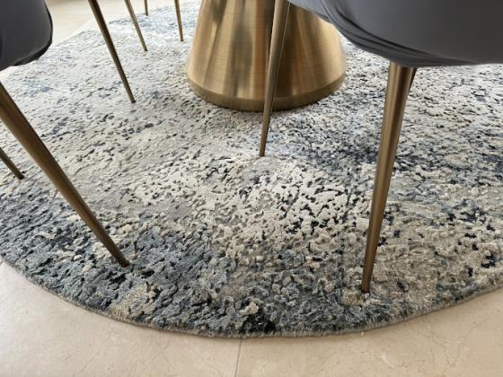 Elegant High-End Carpets to Elevate Your Home | Saraswati Global