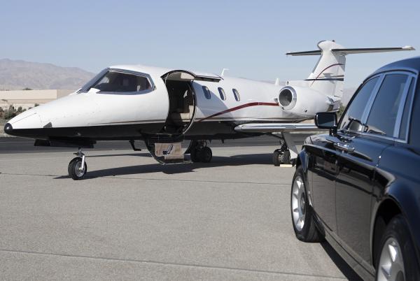 First-Class Airport Transfers with LTS Nationwide
