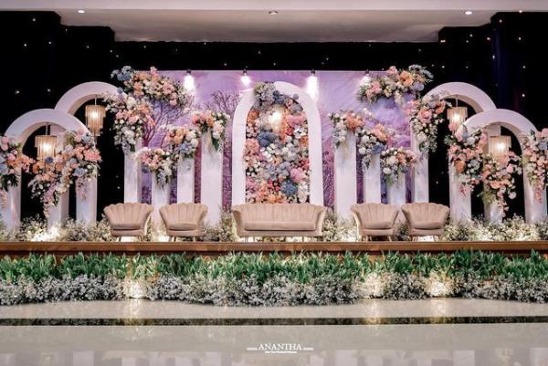 Leading wedding decorator in Pune for vibrant and budget-friendly themes