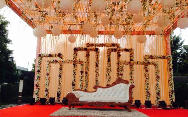 Top wedding decorators in Pune that deliver wow-worthy wedding designs