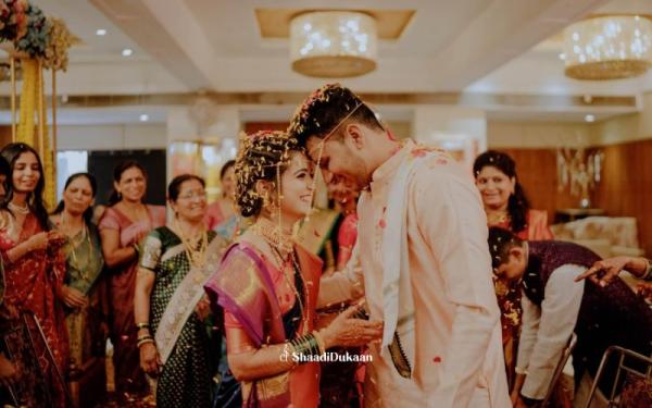 Traditional and modern blends happen when you find wedding photographers in Pune