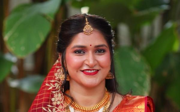 Your Guide to Hiring the Best Makeup Artist in Bangalore