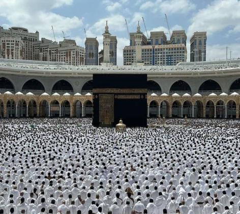 7-Night Umrah Package with Kaaba & Haram View