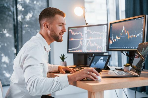 Best Discount Brokers in India for Low-Cost Trading – 2025’s Top Picks