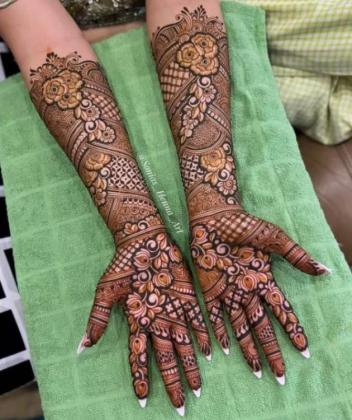 Book Best Mehandi Artists in Kolkata | Verified Bridal Experts