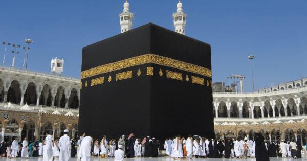 Book Umrah Packages from California | Umrah Travel Agency
