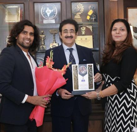 Dr. Sandeep Marwah Honoured by Renowned Music Company for Championing Indian Art, Culture, and Music Globally