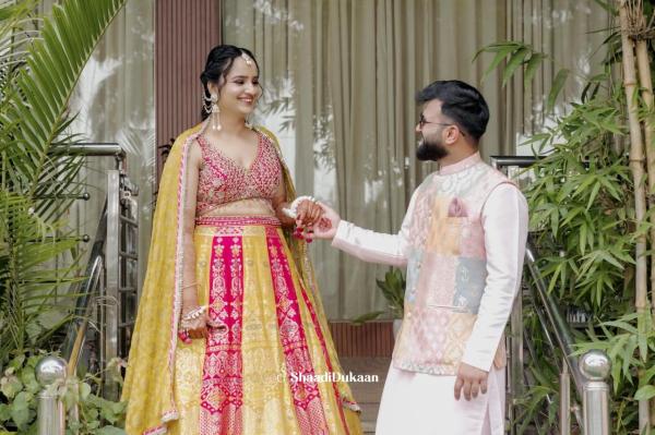 Find the best wedding photographers in Indore for classic or candid shots