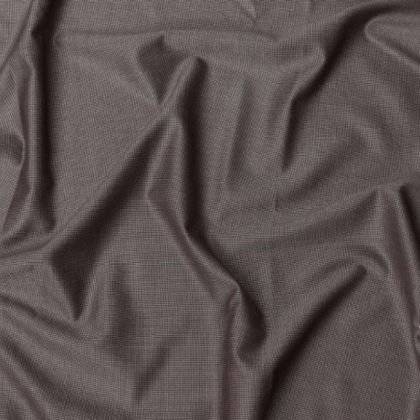 Groom’s Guide to Picking the Best Suit Material