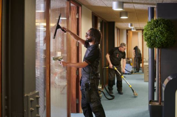 JAA CARPET CLEAN LLC