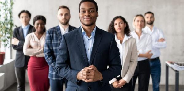 Just 30% of employees now aim for top executive positions, reflecting shifting career goals