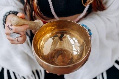 Learn proven techniques for effective sound healing therapy with Sound Healing Practitioner Certification