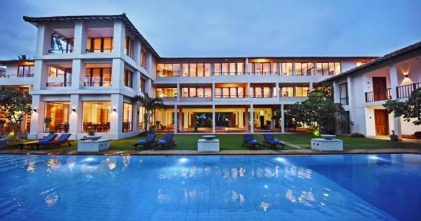 Romantic Day Trips from Colombo: Perfect Escapes for Couples